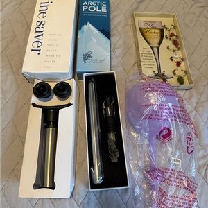 Wine Saver and Accessories Set